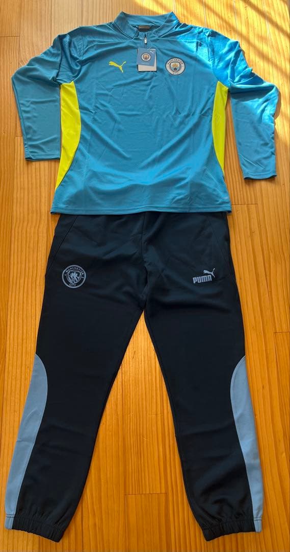 マンチェスターシティ トレーニングトップ＆パンツ 上下セット