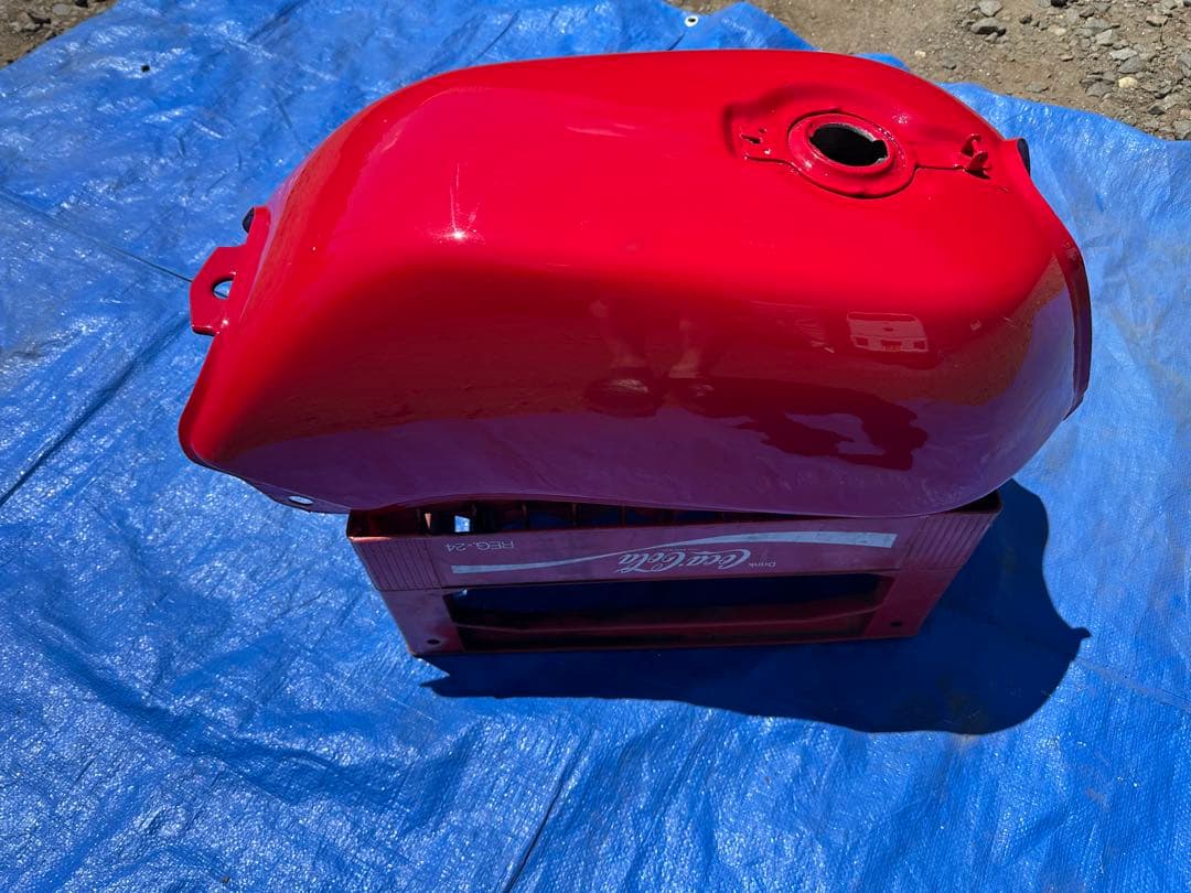 CB250N タンク 美品　フューエル　燃料　ガソリン　CB400N ホーク3