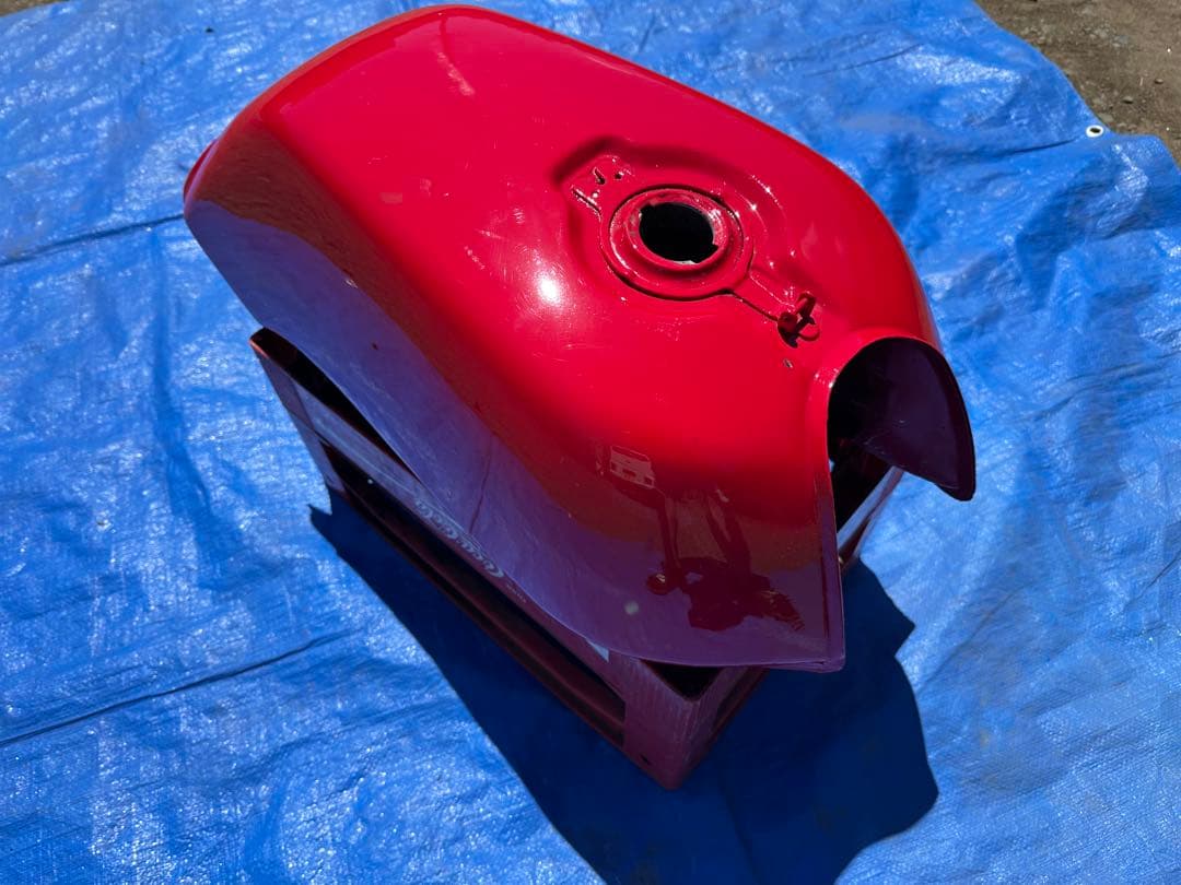 CB250N タンク 美品　フューエル　燃料　ガソリン　CB400N ホーク3