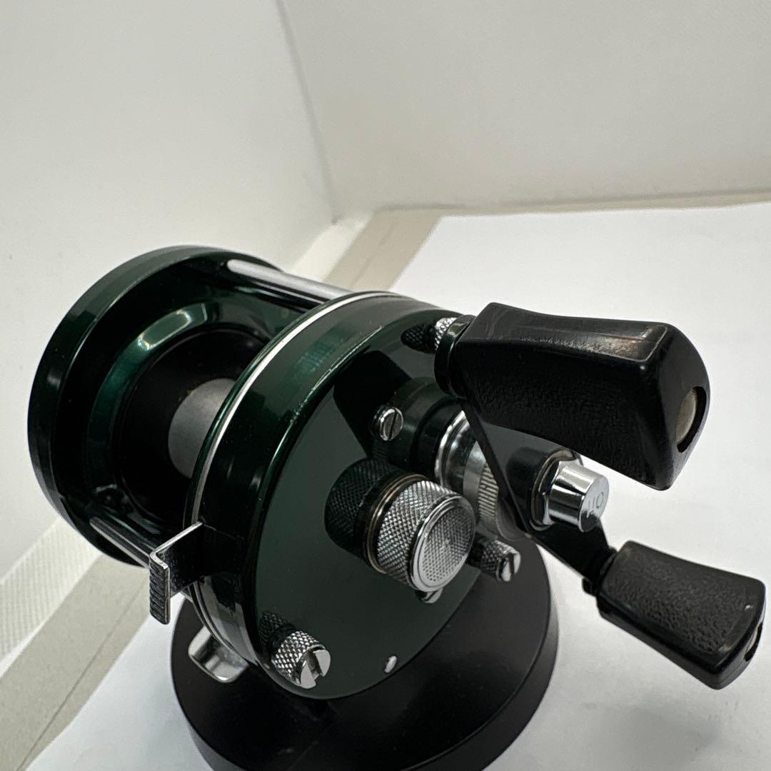 ABU Ambassadeur 5000D ベイトリール