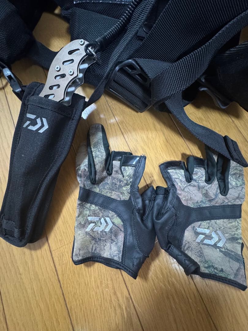 Daiwa フィッシングベスト ブラック