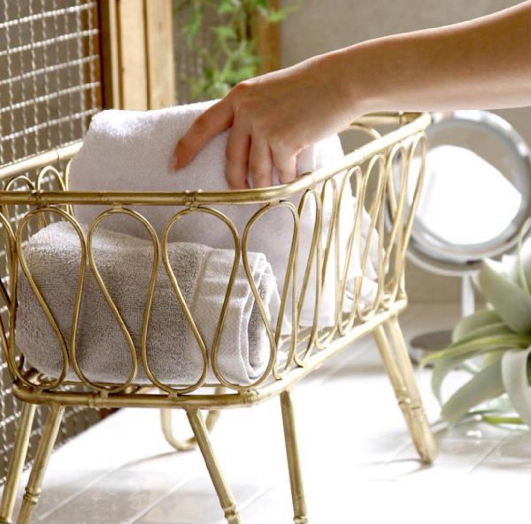 脚付きバスケット ゴールド LUXE カゴ 収納　送料込み