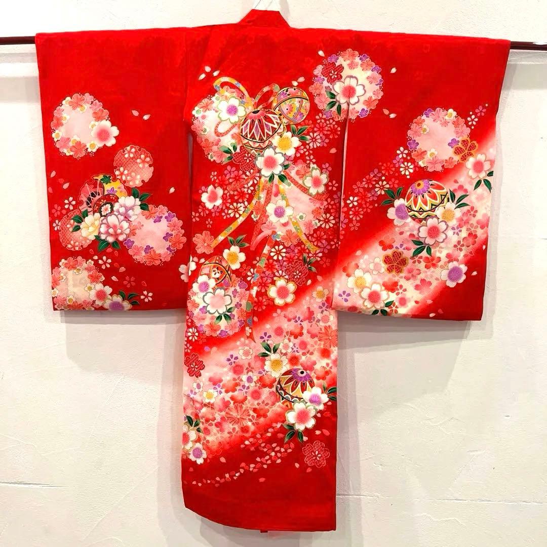 お宮参り　産着　祝着　女の子　襦袢付き 赤地に鞠と熨斗・桜吹雪　正絹