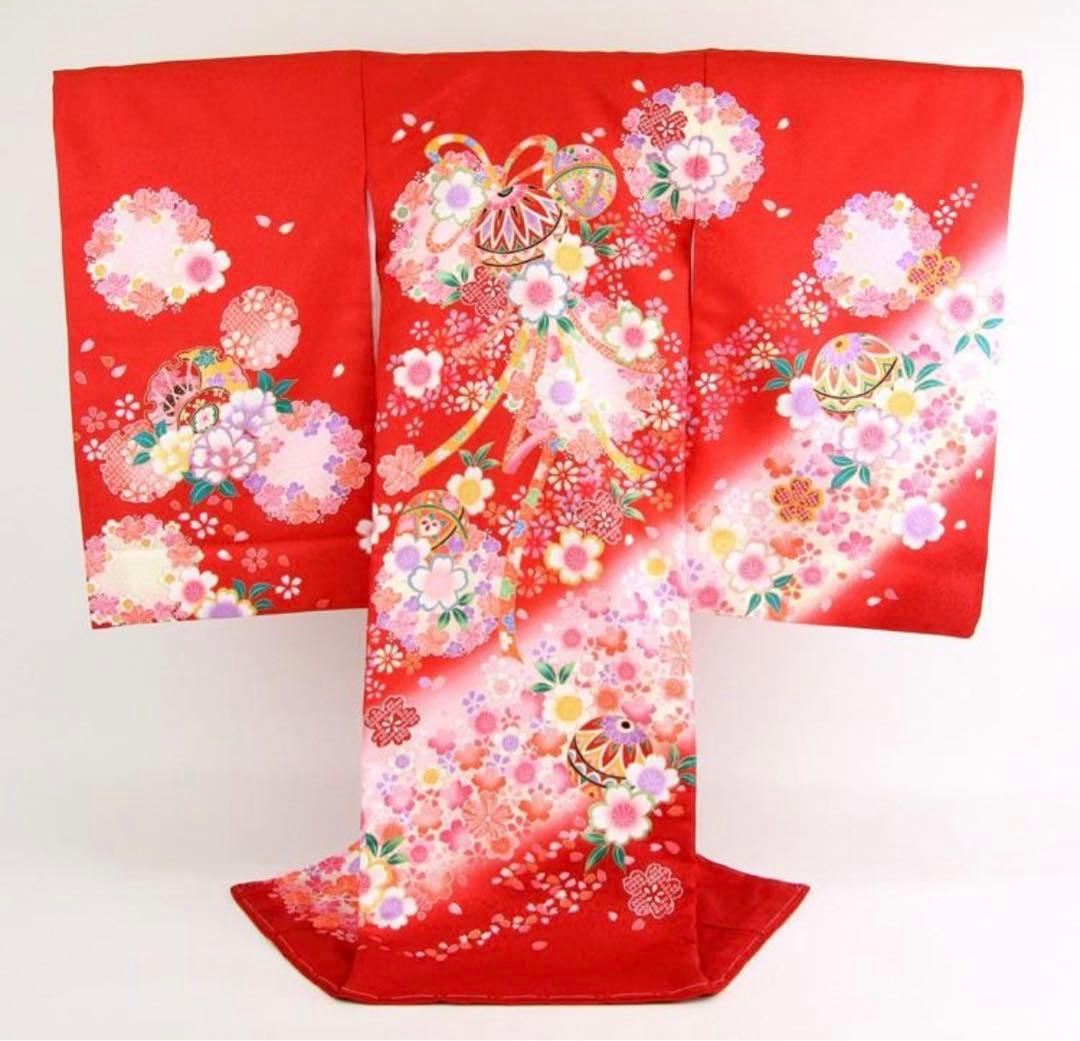 お宮参り　産着　祝着　女の子　襦袢付き 赤地に鞠と熨斗・桜吹雪　正絹