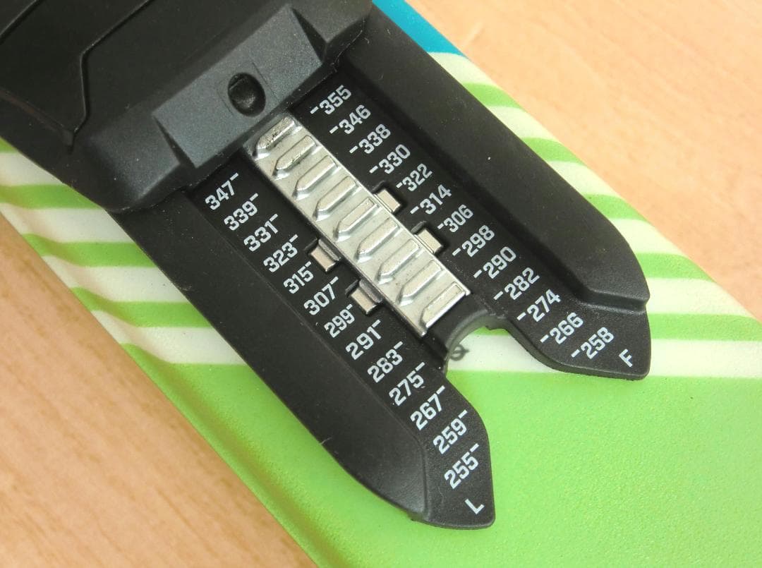 ■■送料無料■ELAN■ジュニア用スキー4点セット■板140/靴24■WAX済■