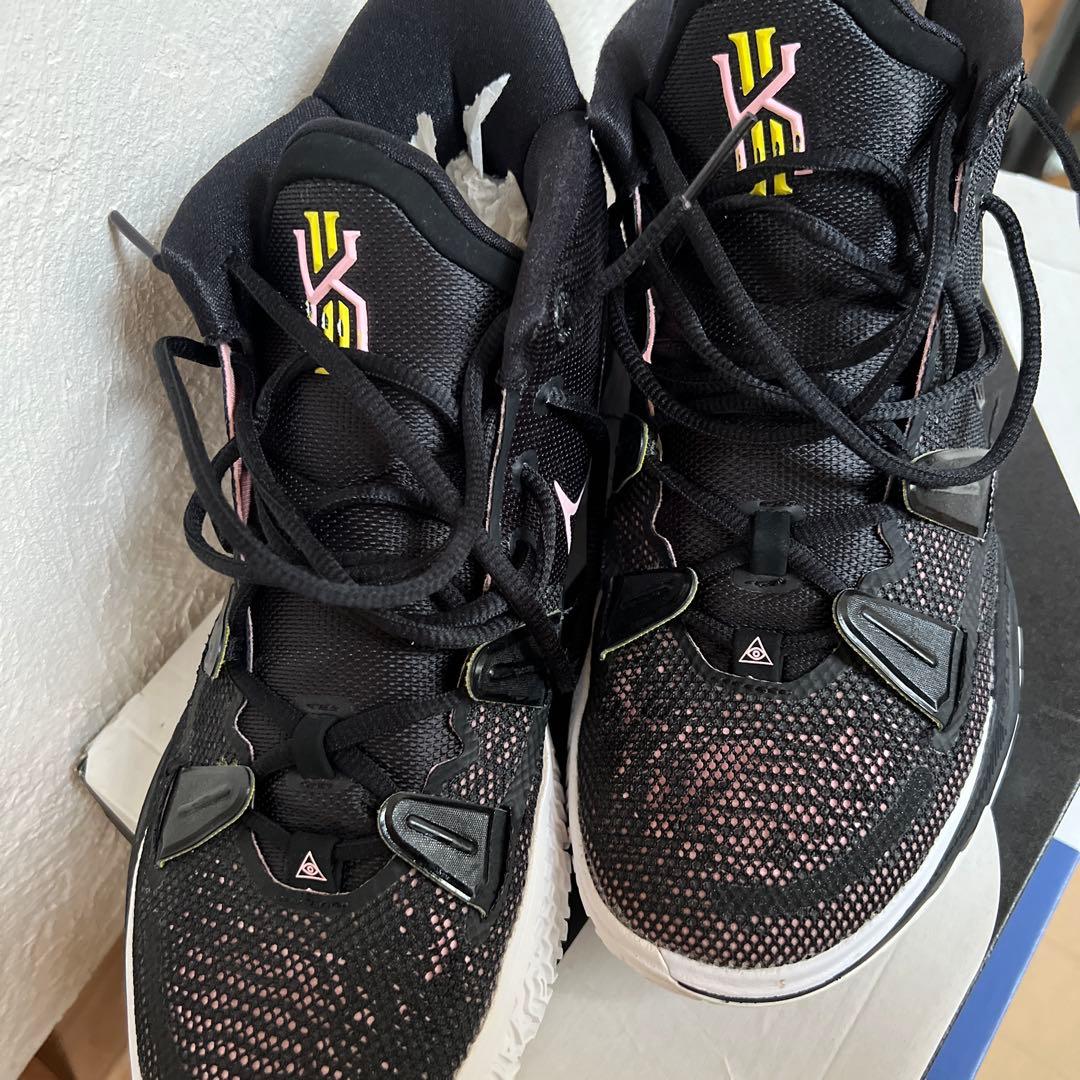 Nike Kyrie 7 ブラック/ホワイト/オレンジ