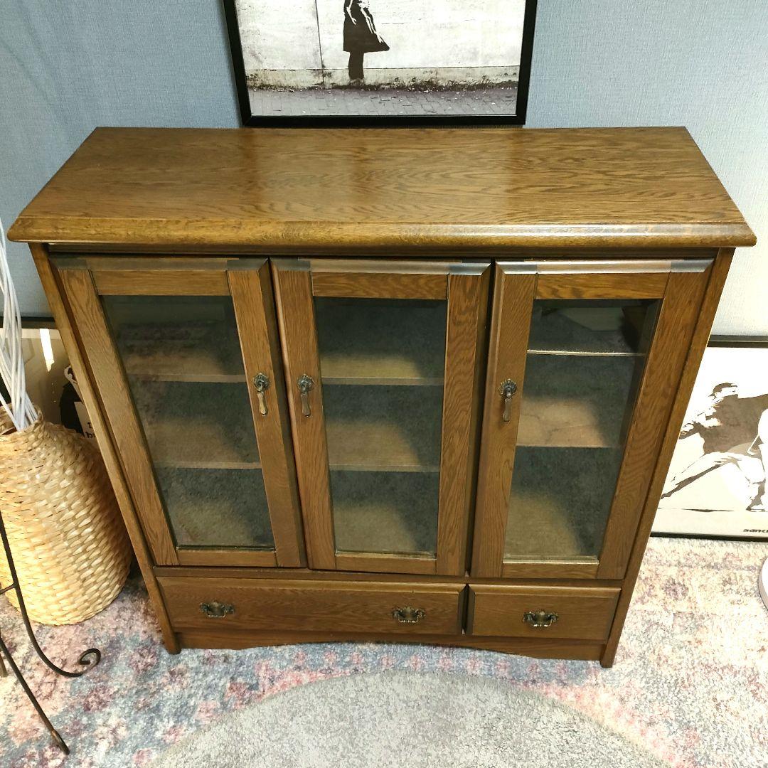 昭和レトロ クラシカル 3枚扉ガラスキャビネット食器棚/飾り棚 日本製