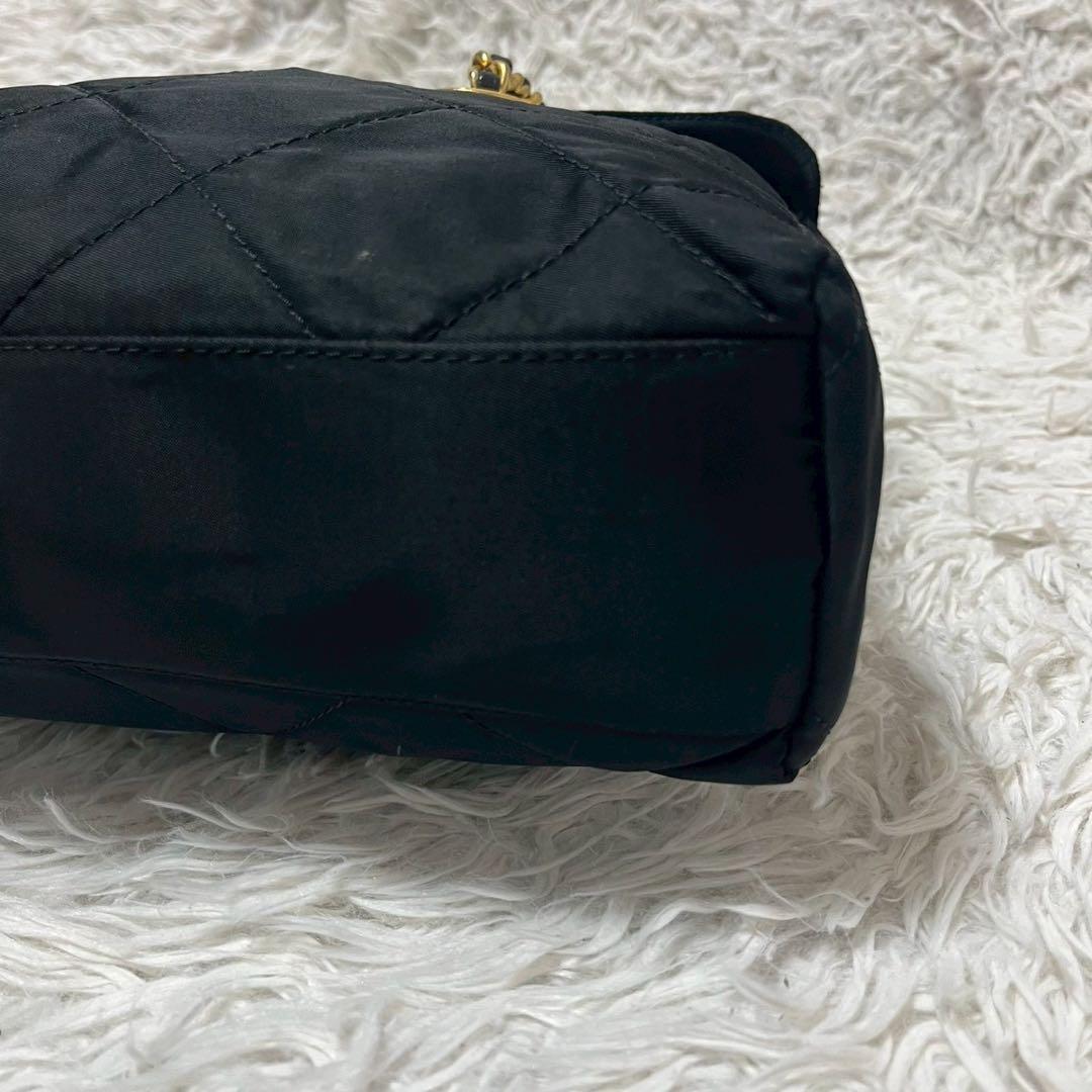 希少✨PRADA キルティング　チェーンショルダーバッグ　三角ロゴ　ブラック