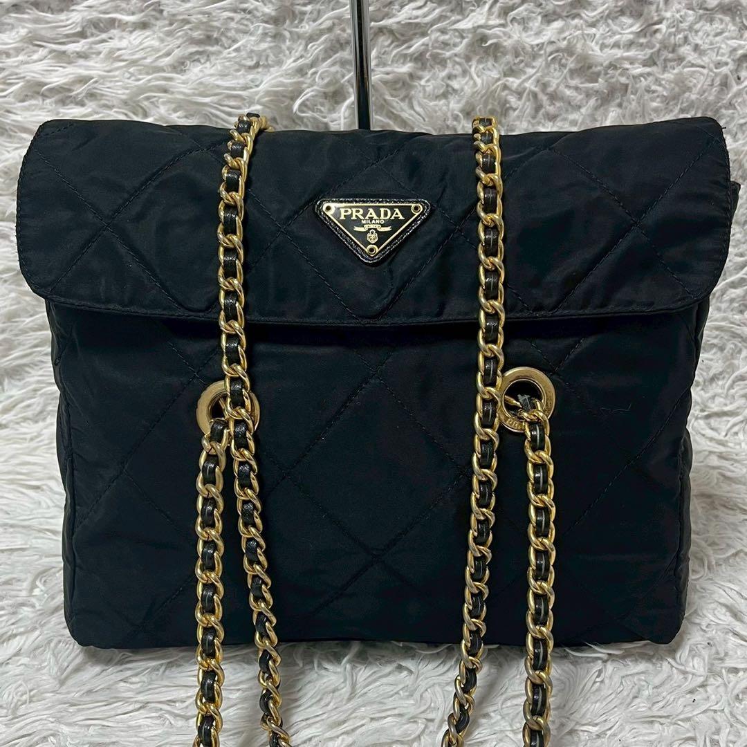 希少✨PRADA キルティング　チェーンショルダーバッグ　三角ロゴ　ブラック