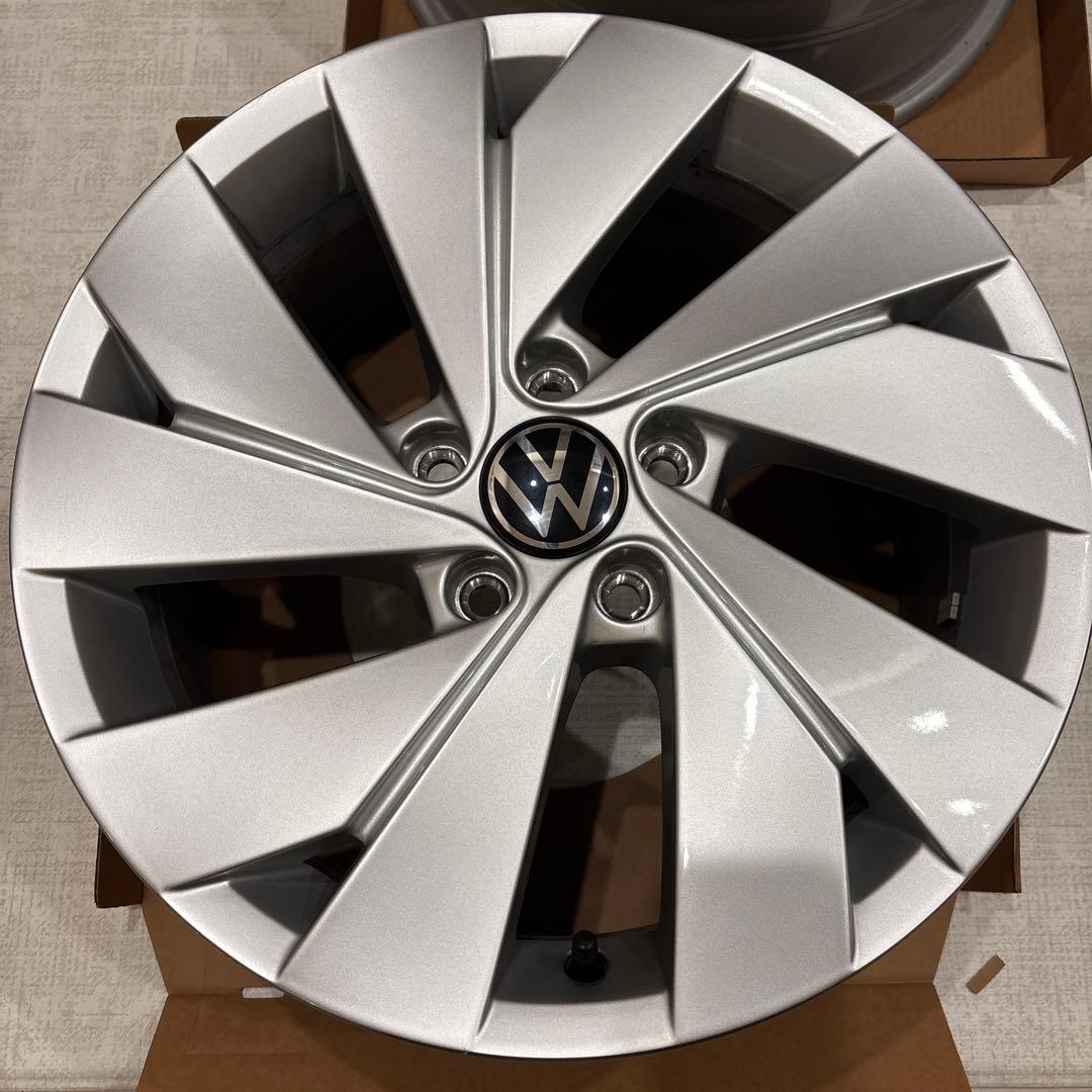 美品 フォルクスワーゲン ゴルフ8.5 style 純正 17インチホイール4本