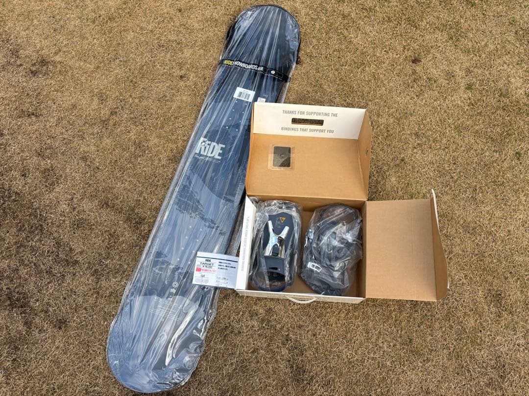 専用　新品未使用　RIDE AKI 156 スノーボード ビンディング付き