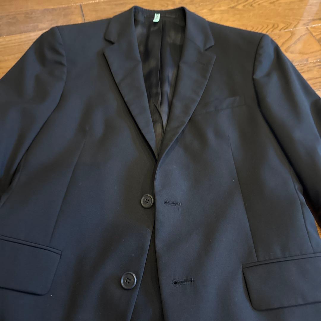 お値下げ致しました！美品　PRADAブラックスーツ