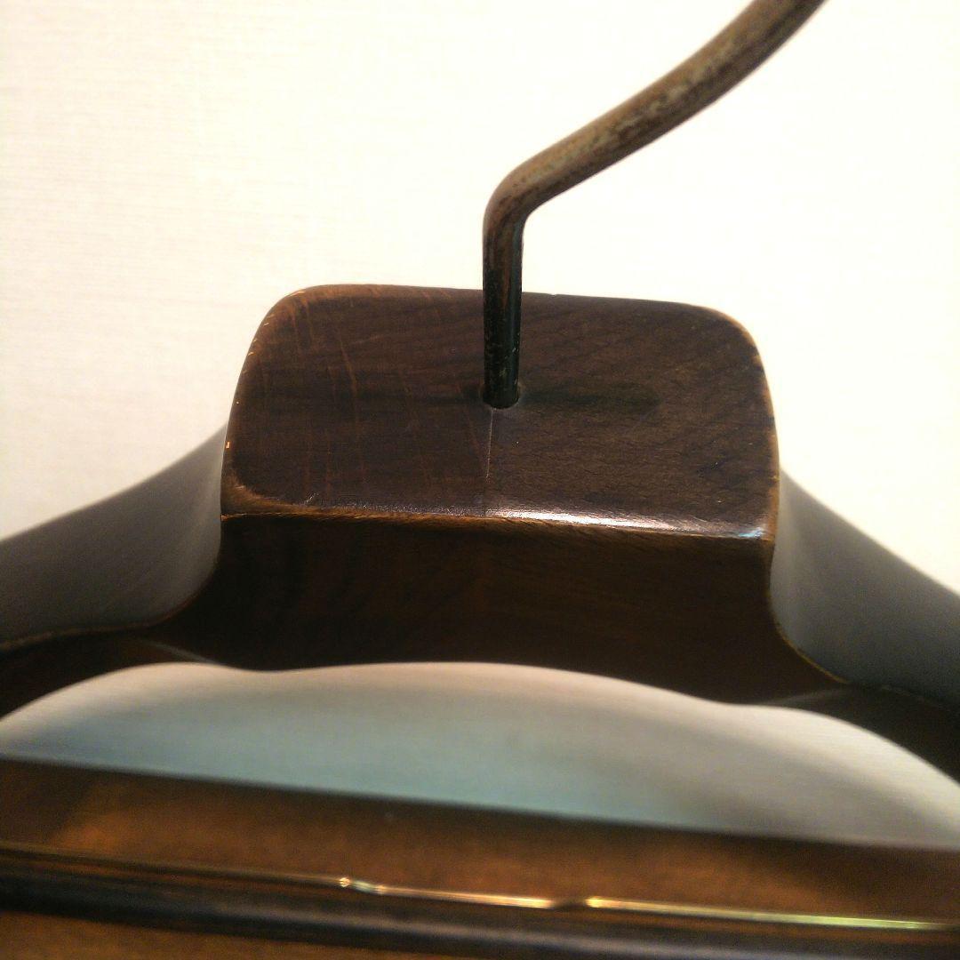 木製 メンズ スーツハンガー 肩にカーブと厚みがあるタイプ 23本以上