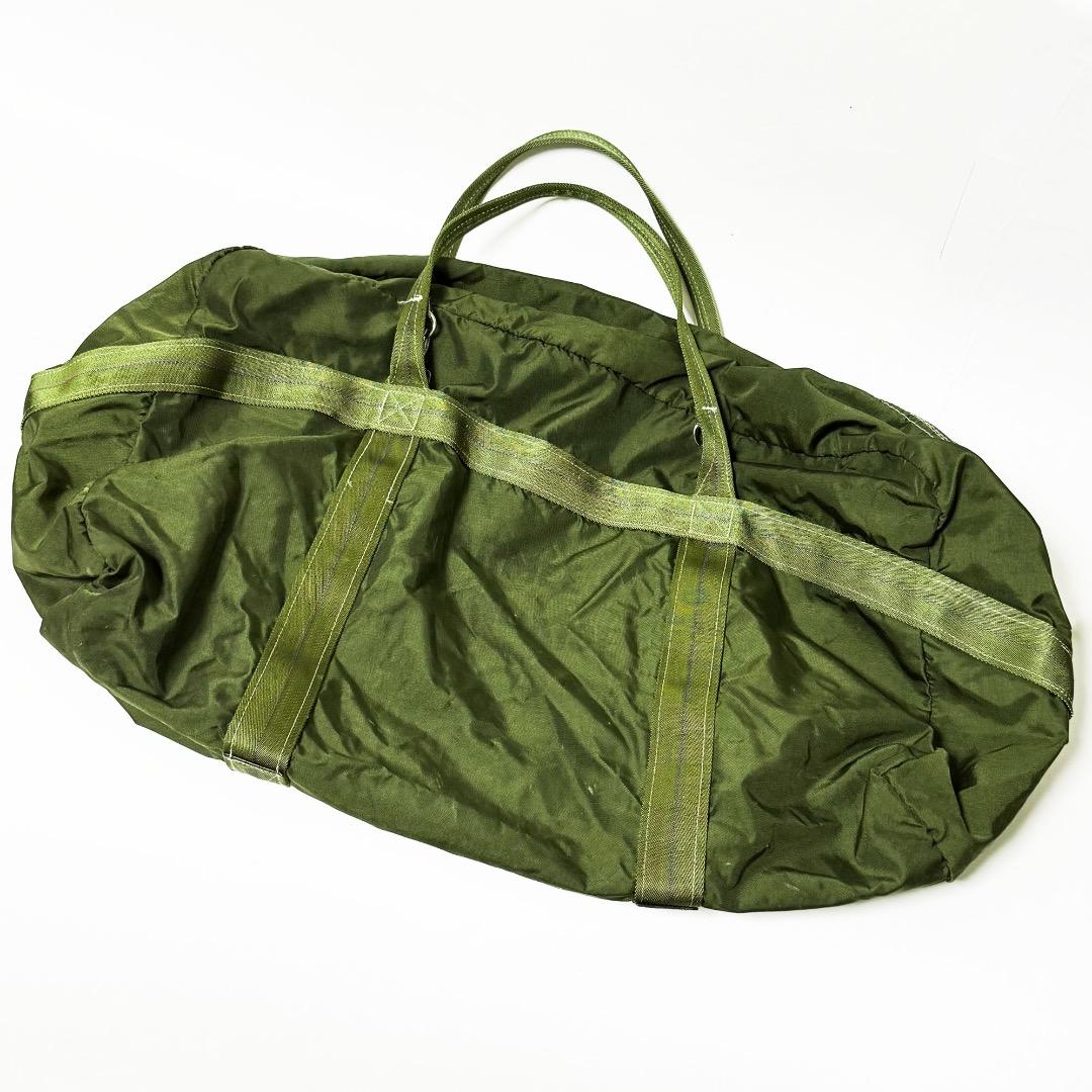 ■フランス軍パラシュートバッグ/ダッフルバッグ・オリーブグリーン美品■