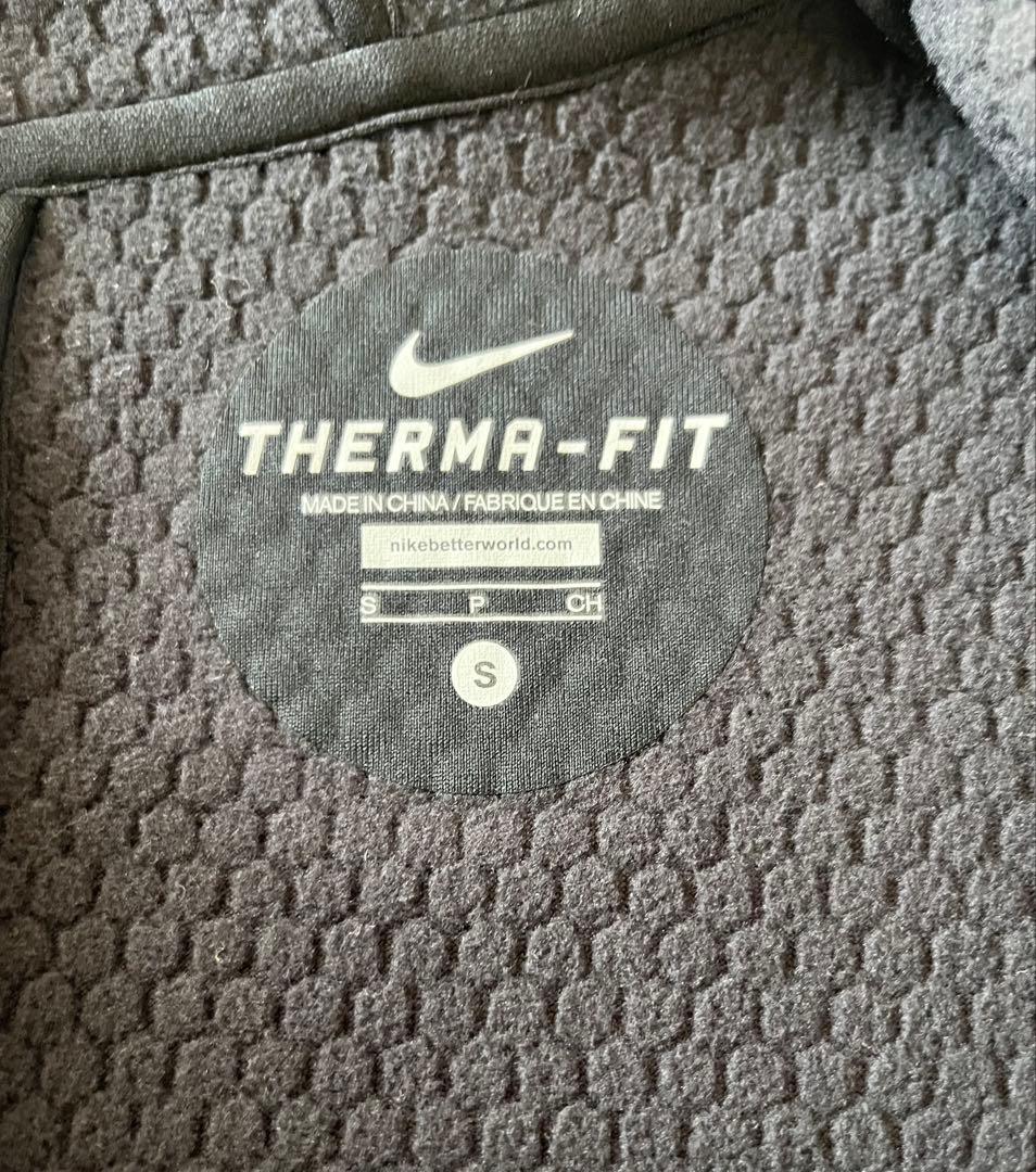 Nike Therma-Fit フード付きパーカー S ホワイト滝沢眞規子