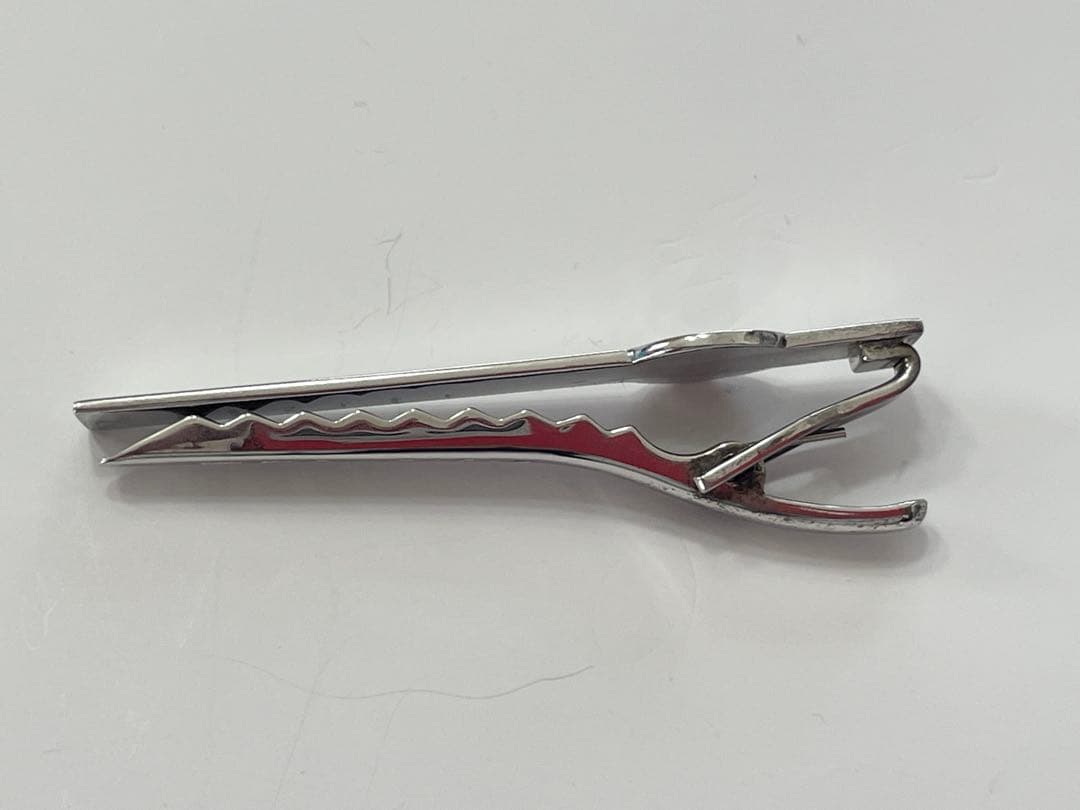 BVLGARI ブルガリ　ネクタイピン　オニキス　シルバー　ロゴ型押し　タイピン