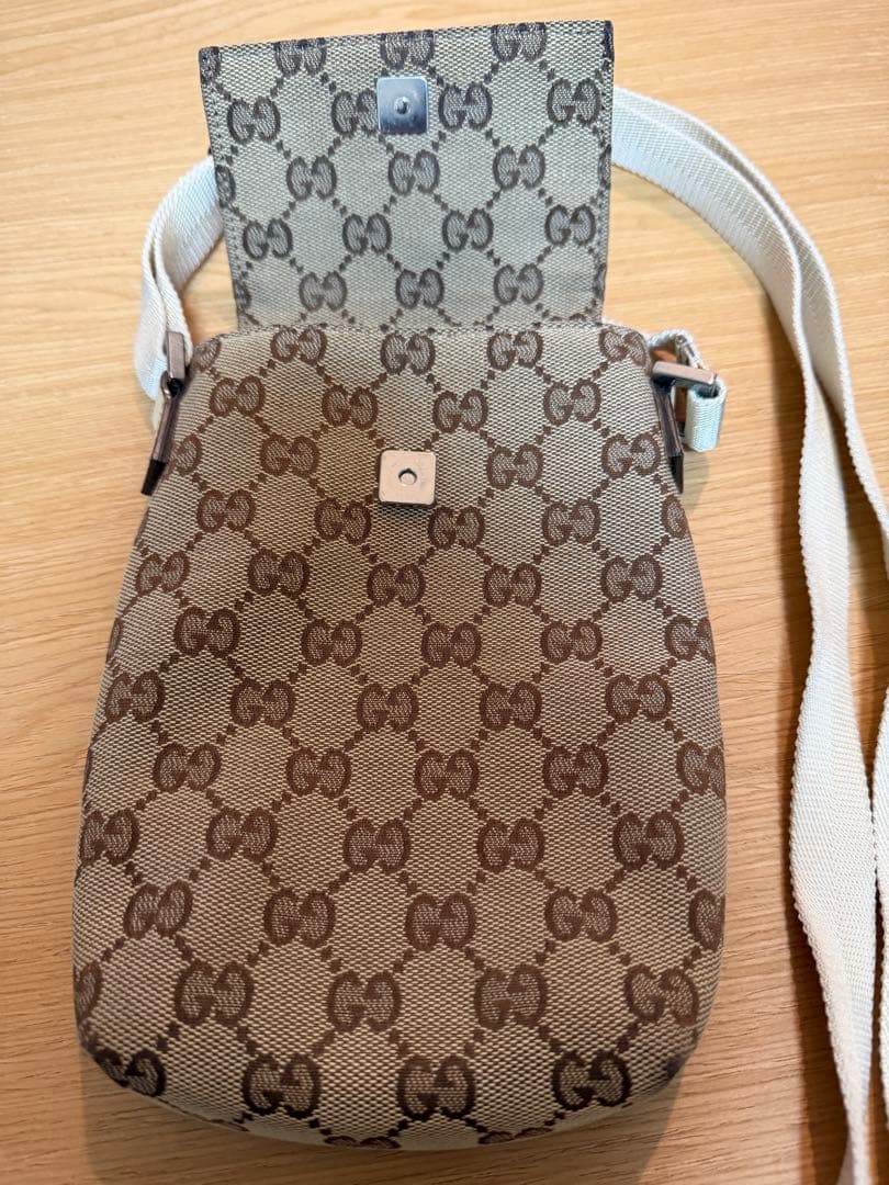 GUCCI ショルダーバッグ