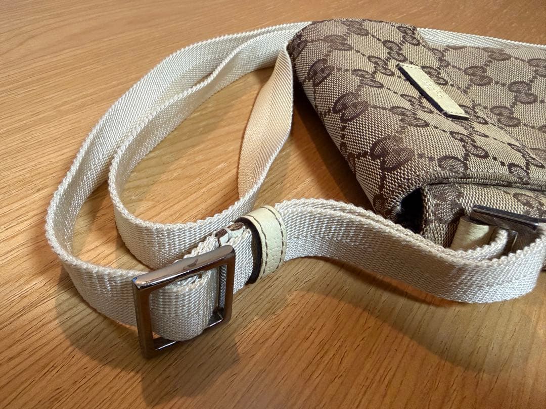 GUCCI ショルダーバッグ