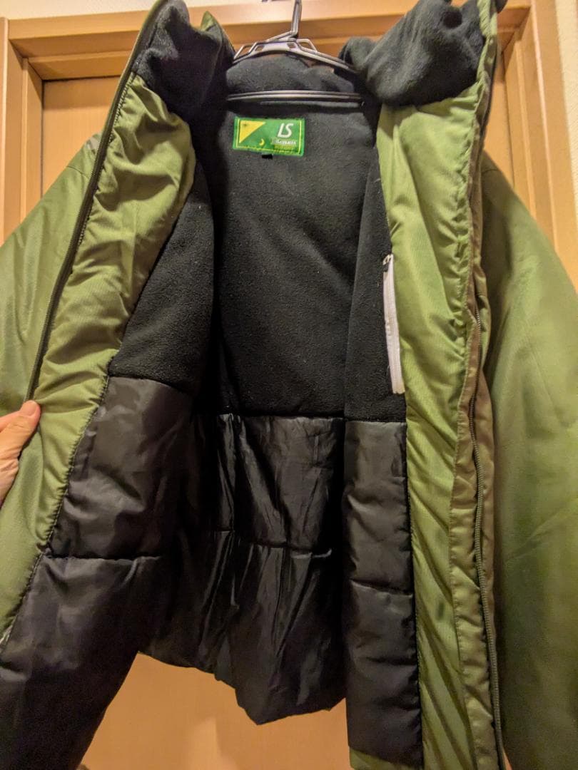 【美品】ルースイソンブラ　 中綿アウター　XLサイズ　カーキ