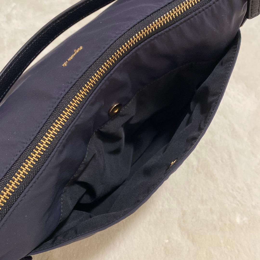 アニエスベー【美品】ショルダーバッグ2wayロゴチャーム