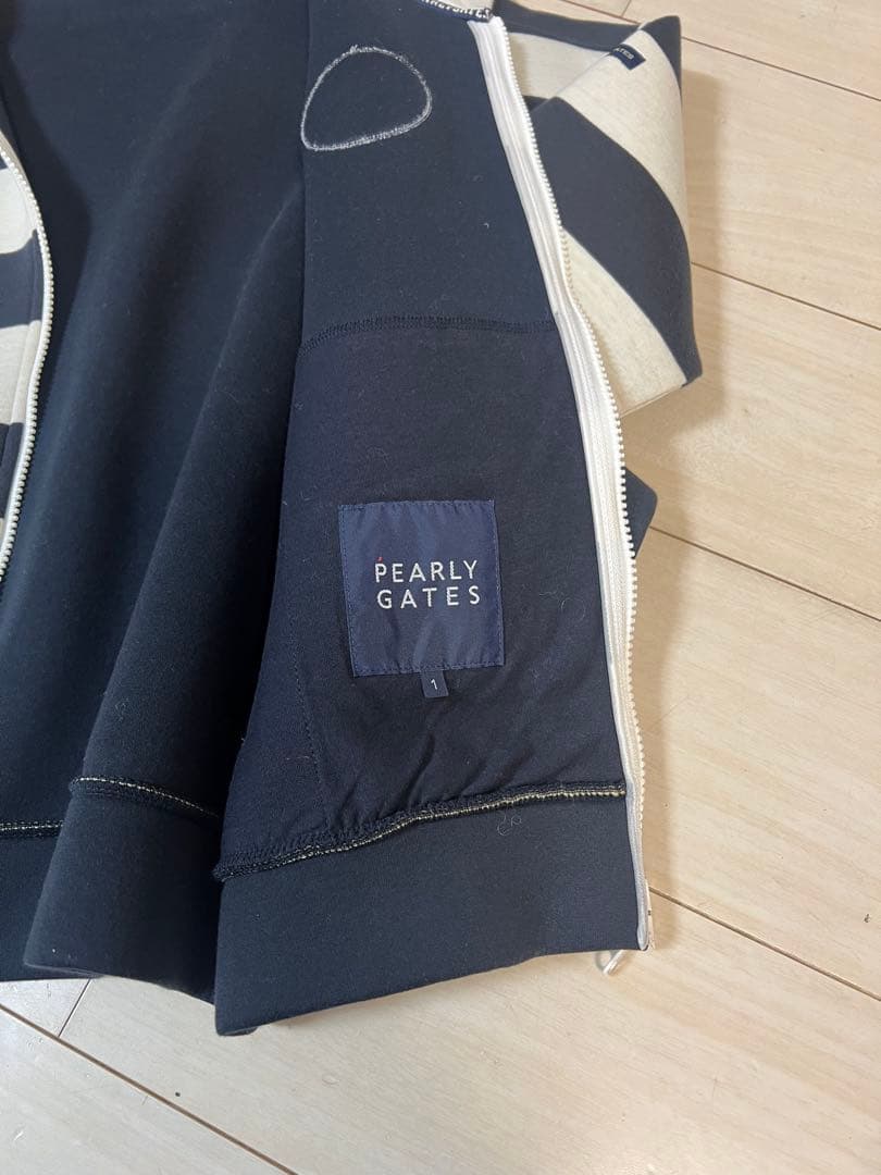 新品タグなし　パーリーゲイツ　パーカー上着　サイズ1