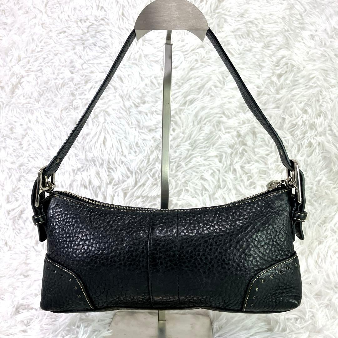 希少モデル　コーチ　ワンショルダーバッグ　アクセサリーバッグ　シボ加工　ブラック