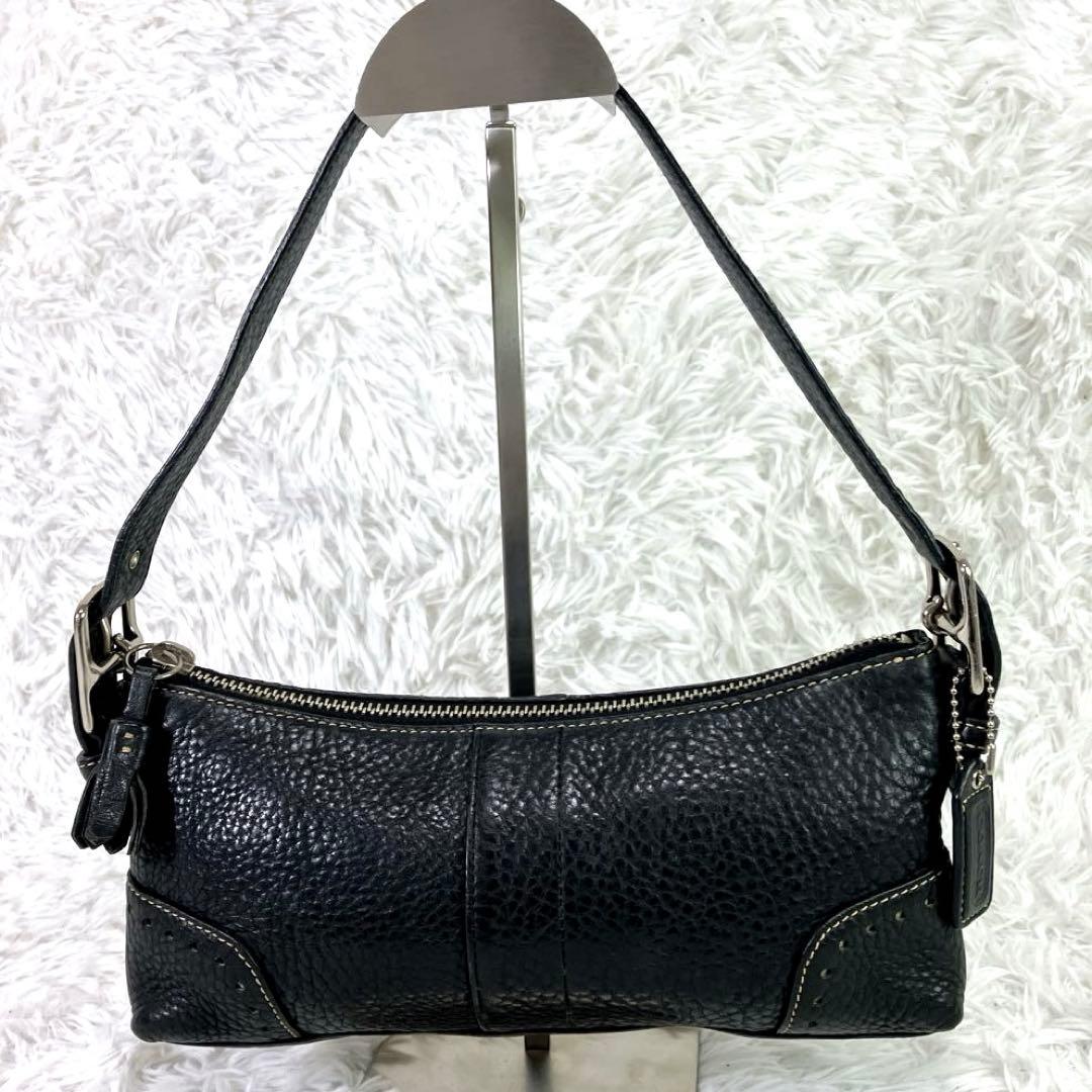 希少モデル　コーチ　ワンショルダーバッグ　アクセサリーバッグ　シボ加工　ブラック