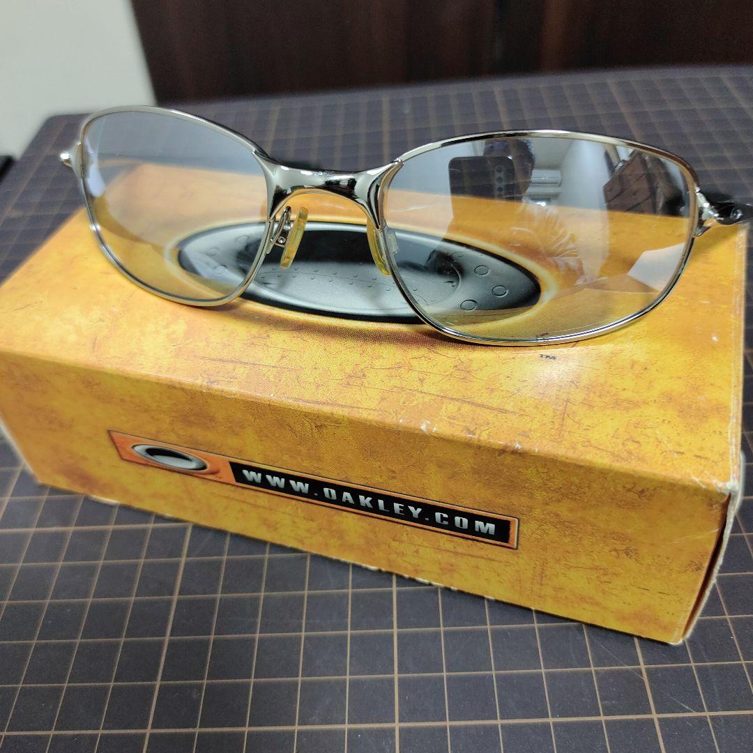 小物 OAKLEY BIG SQ WIRE