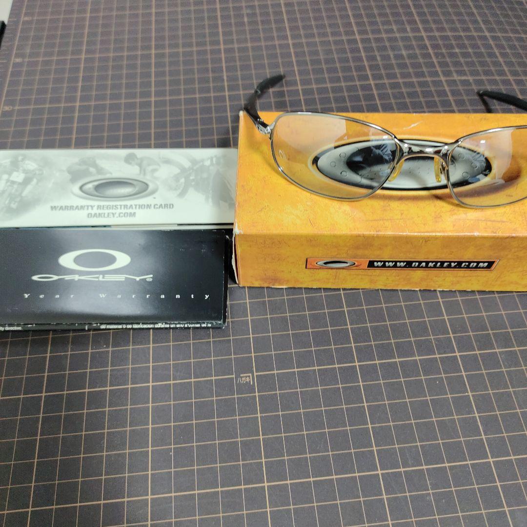 小物 OAKLEY BIG SQ WIRE