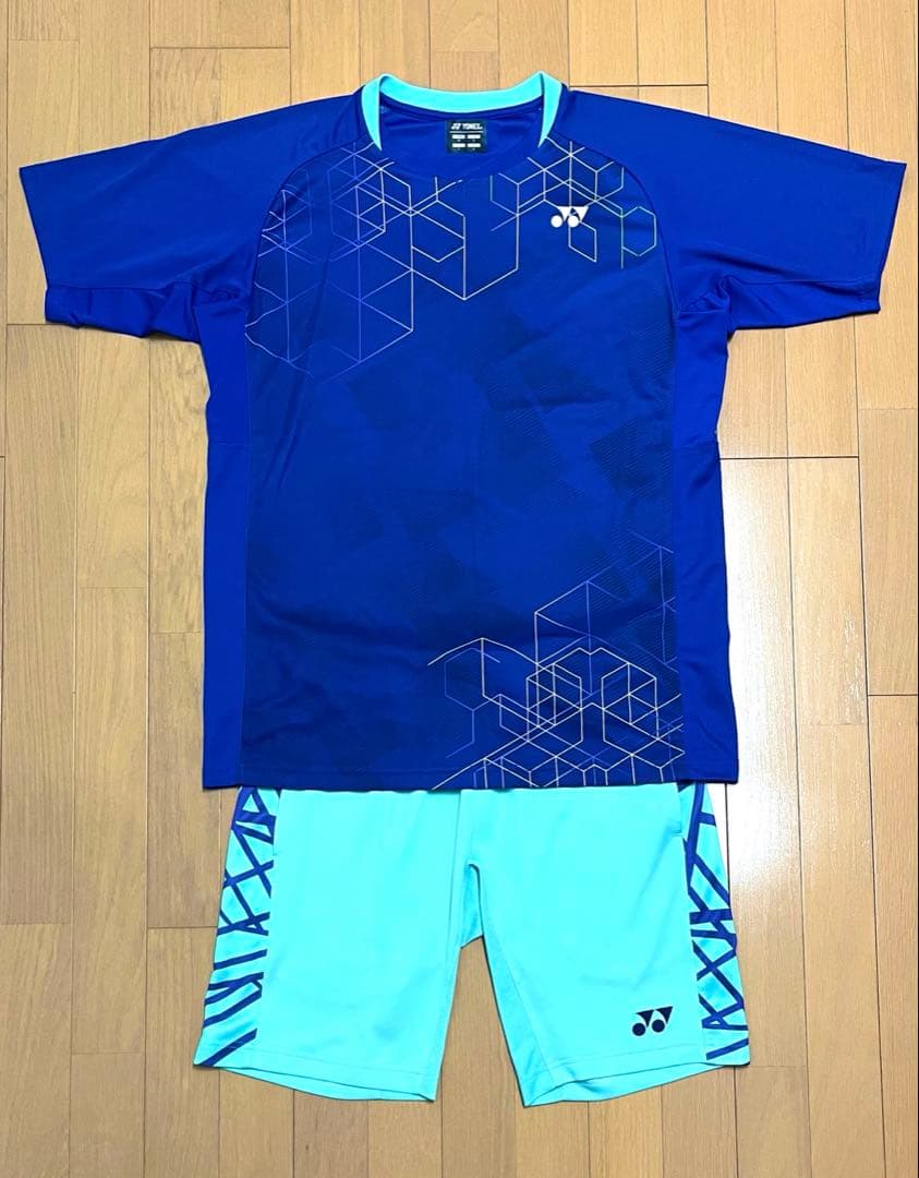 【美品】 YONEX セットアップ 10602／15062 ユニL 希少モデル