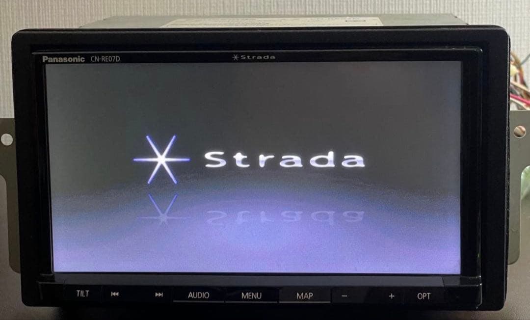 カーナビ PANASONIC CN-RE07D