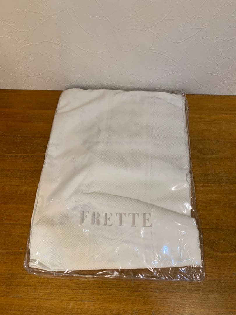 G0908-05★未使用FRETTE ホワイト ペットカバー　枕カバーセット