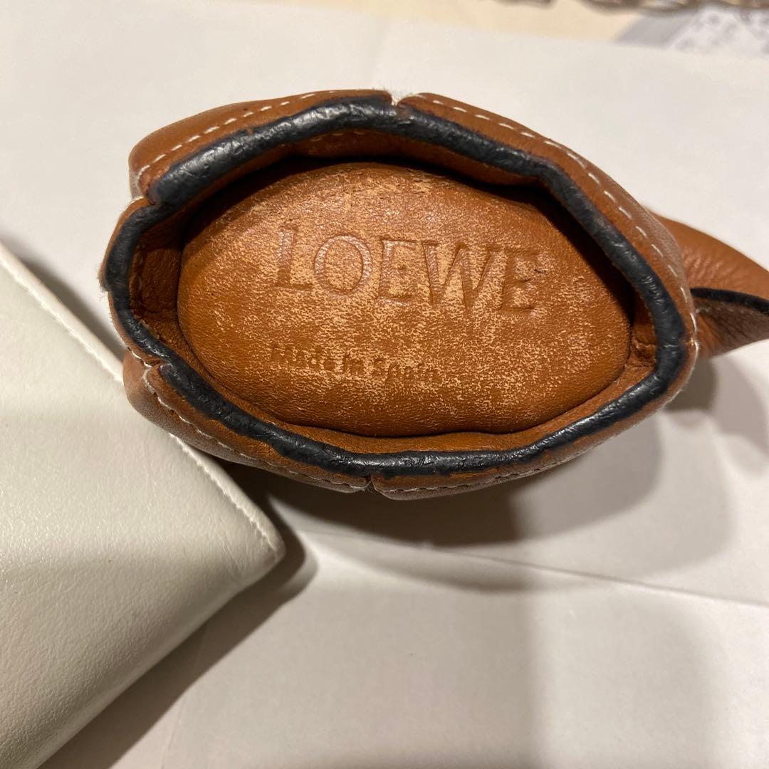 sale 30%off 価格変更　LOEWEゾウのキーホルダー小物入型