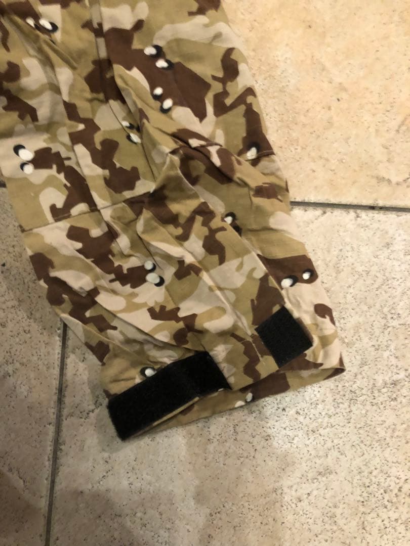 A BATHING APE 迷彩フード付きジャケット
