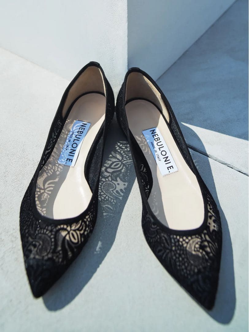 新品　ネブローニ フラワー レース フラットパンプス