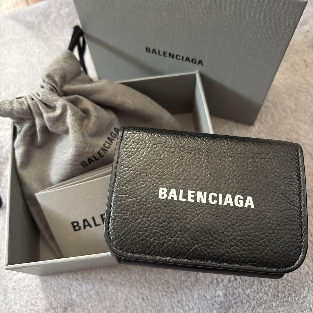【美品】BALENCIAGAバレンシアガ三つ折り財布593813黒ブラック