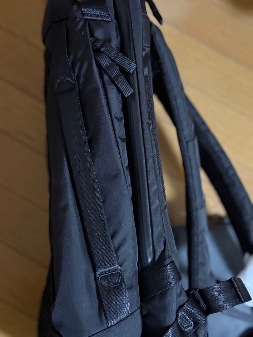 新品未使用ABLE CARRY max backpack ripstop30L