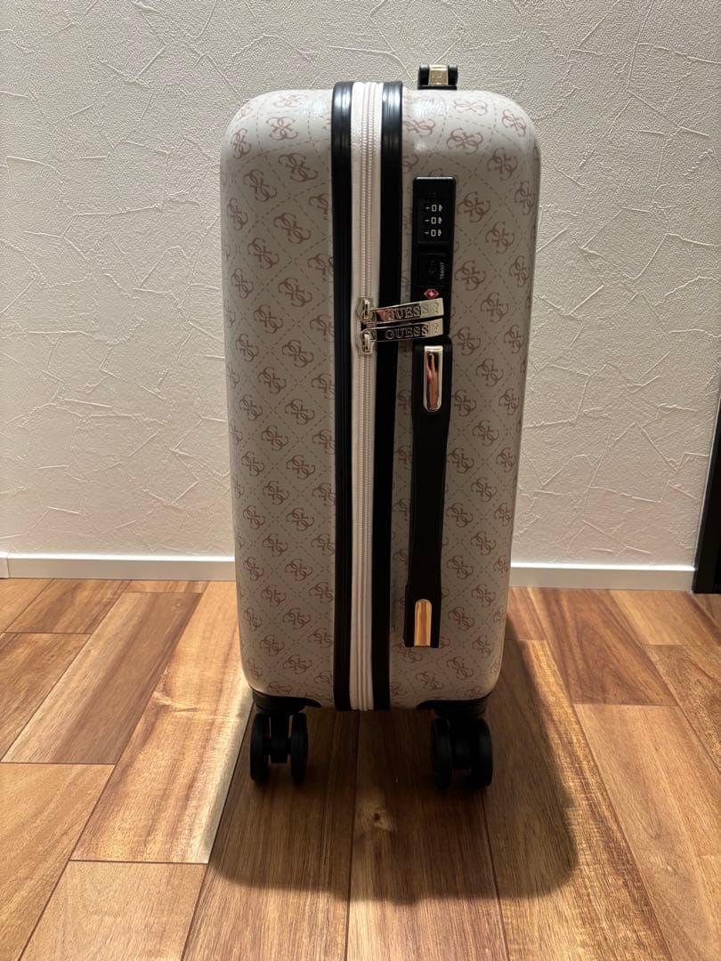 新品　GUESS JESCO COLLECTION キャリーケース　TSAロック