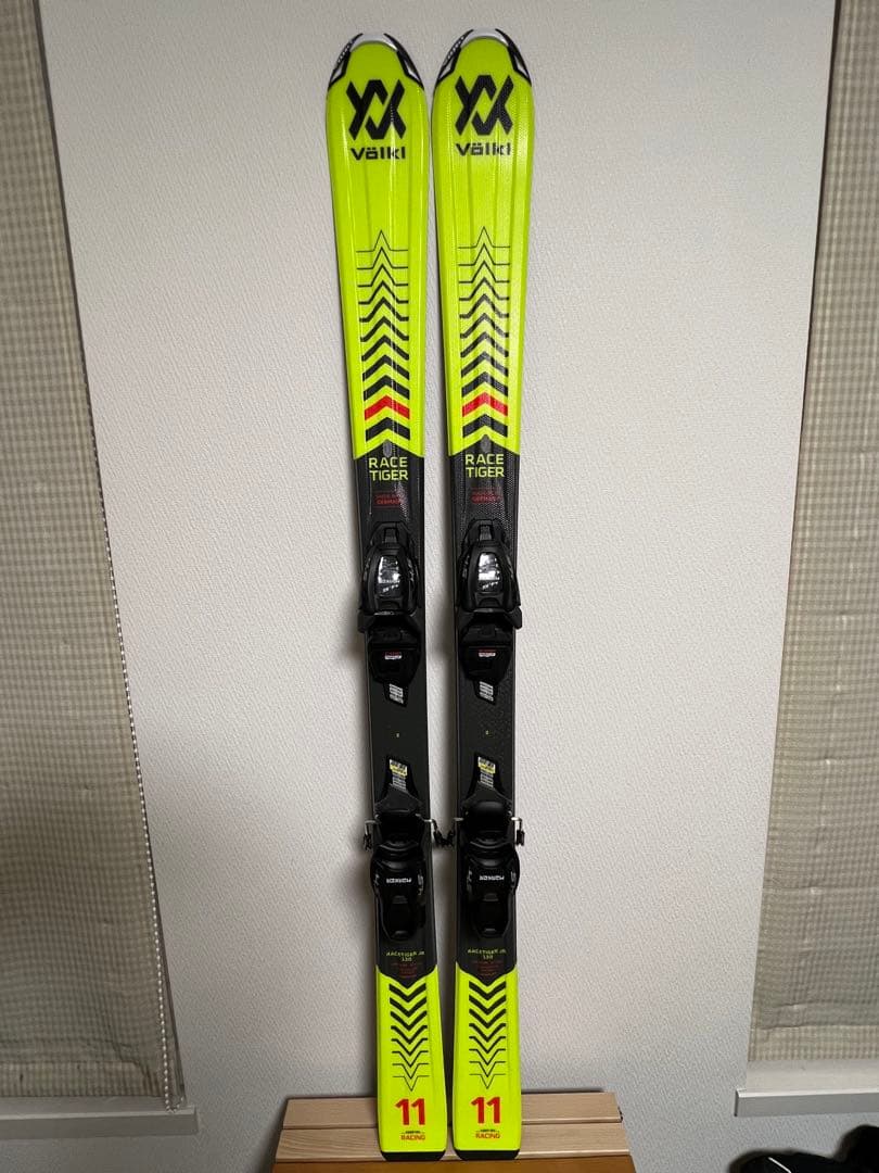 VOLKLE RACETIGER ジュニア用　130㎝　新品未使用品