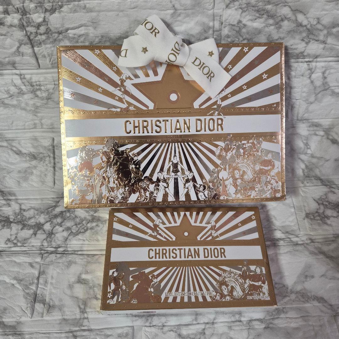 ☆新品未使用☆Dior クリスマスコフレ 2025 アイシャドウパレット