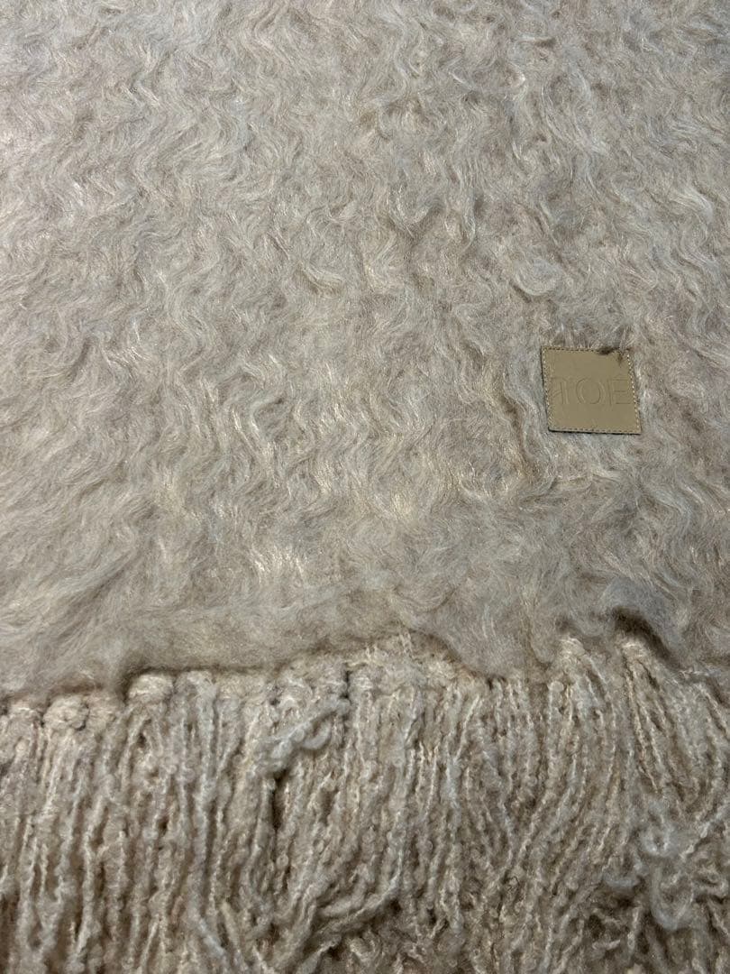 the toe Pigalle shaggy muffler ベージュ