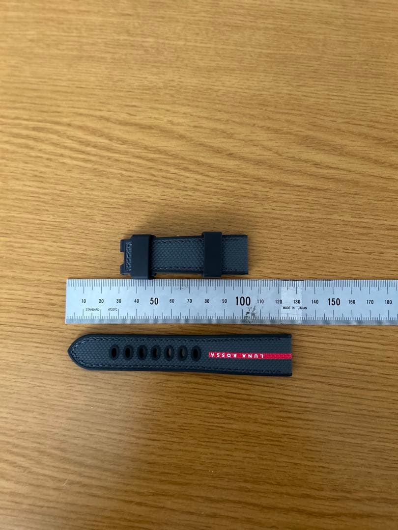 フ*発様 パネライルナロッサラバーベルト ラグ幅22mm 尾錠幅20mm ￼