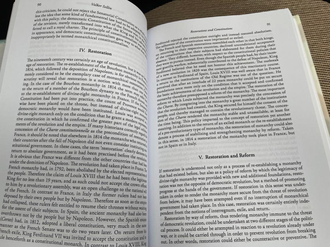 洋書 CONSTITUTIONALISM, LEGITIMACY, AND POWER