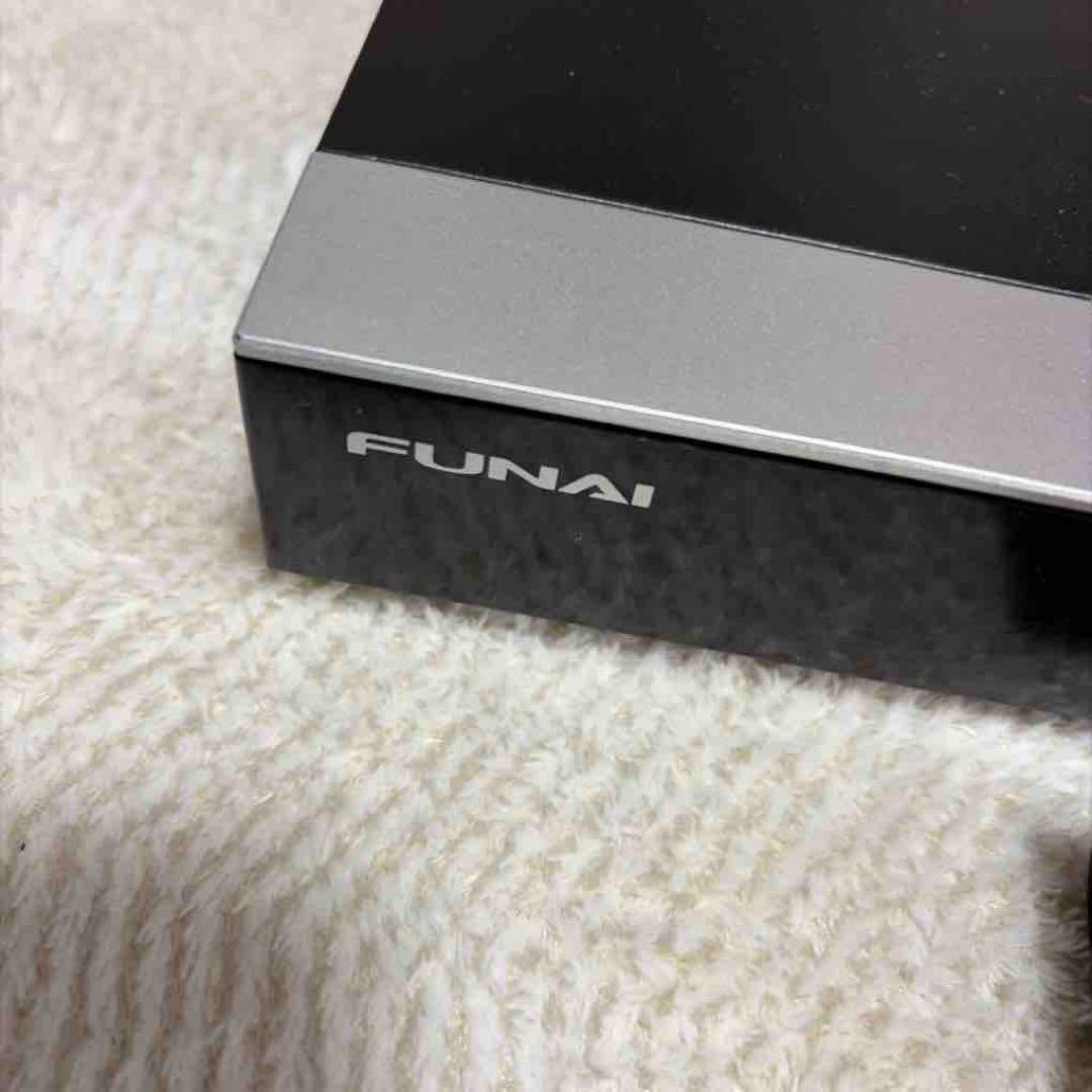 FuNAIブルーレイレコーダーFBR-HT2000 リモコン付き　2017年製