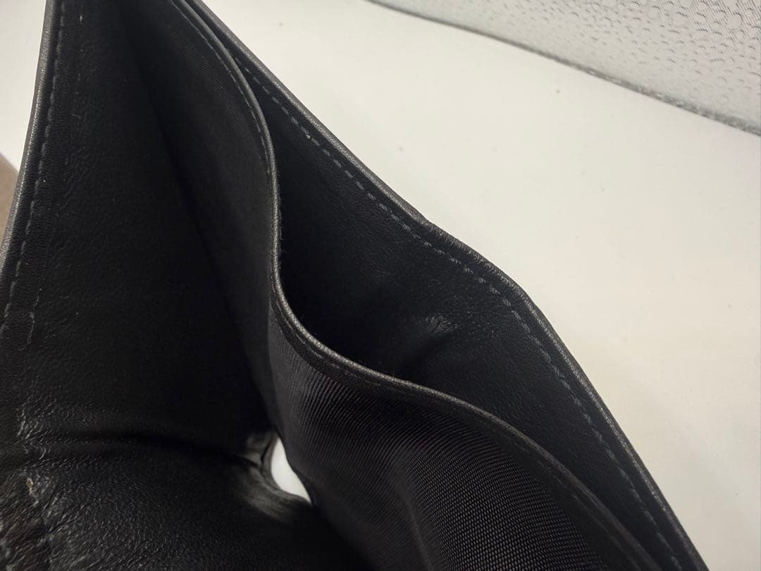 GUCCI メンズ 二つ折り財布 レザー ブラック 箱付き