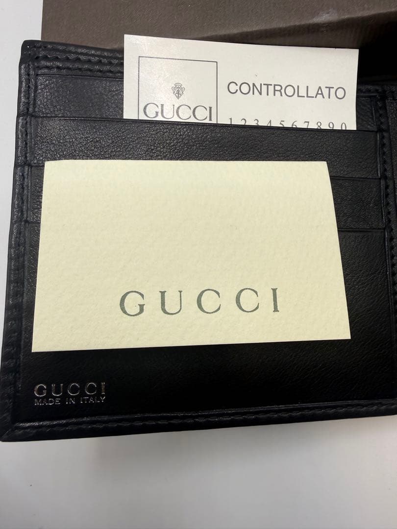 GUCCI メンズ 二つ折り財布 レザー ブラック 箱付き