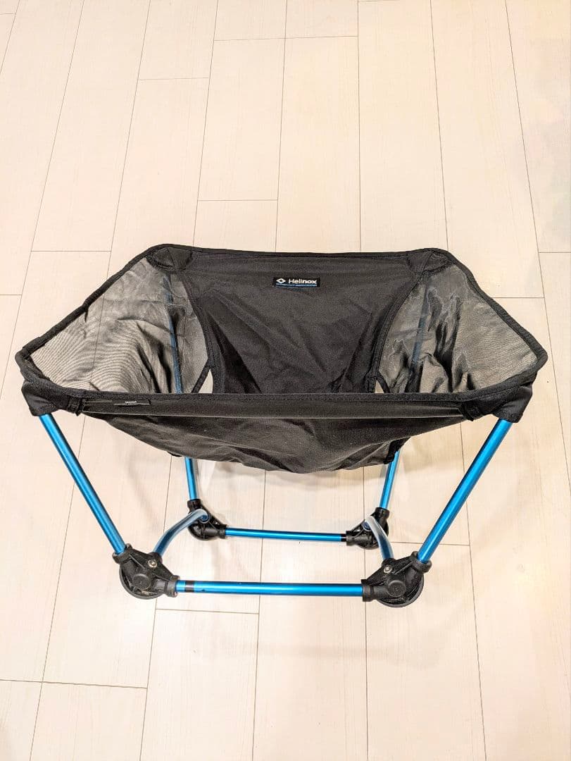 Helinox グラウンドチェア ブラック／庭で1回使用／美品