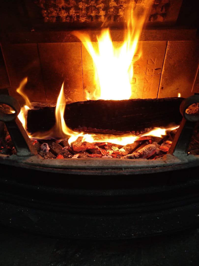 ❸ ２年乾燥薪 楢100% 100kg