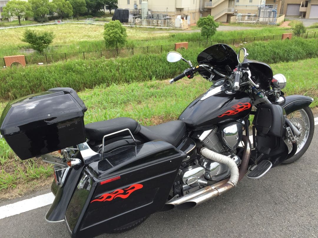 【野良猫】ドラッグスター250用ビッグタンクカバー