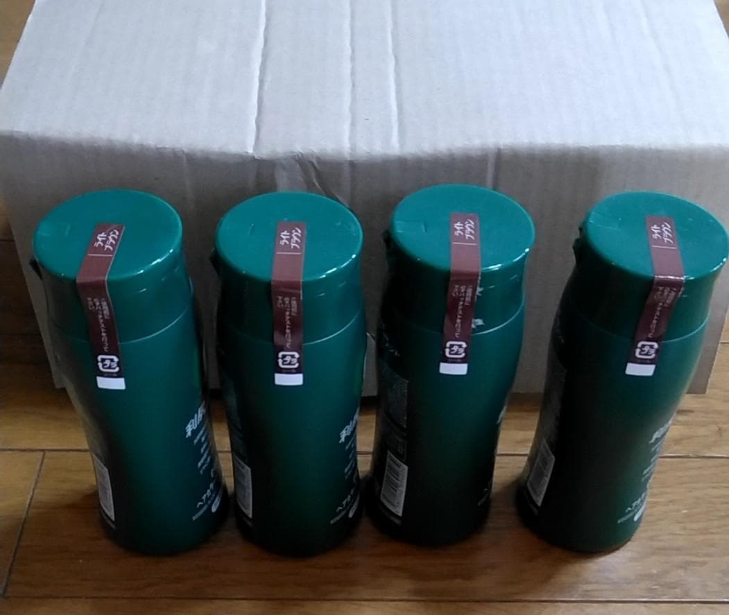 利尻昆布ヘアカラートリートメント ライトブラウン